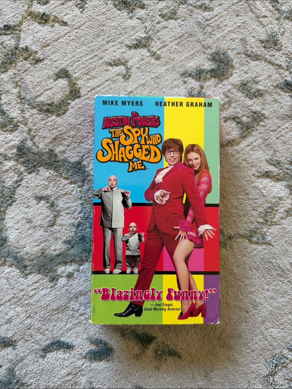 Austin Powers: The Spy Who Shagged Me VHS - Colorful Red Cover